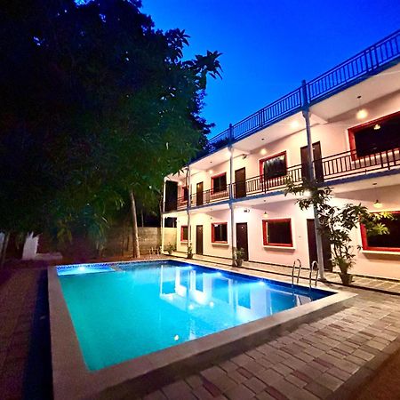 Hotel De Jardin Pondicherry With Swimming Pool Exterior photo
