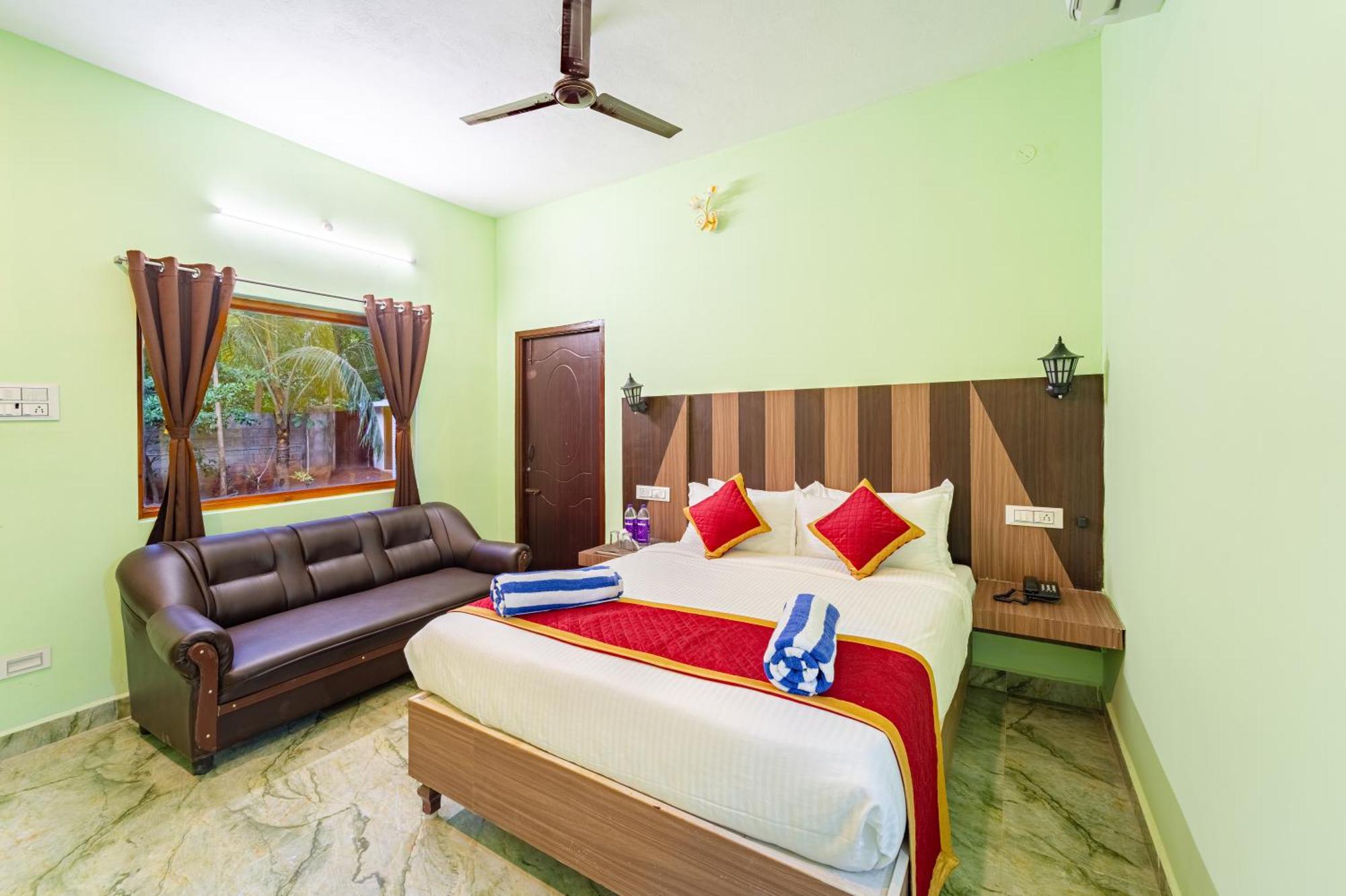 Hotel De Jardin Pondicherry With Swimming Pool Exterior photo