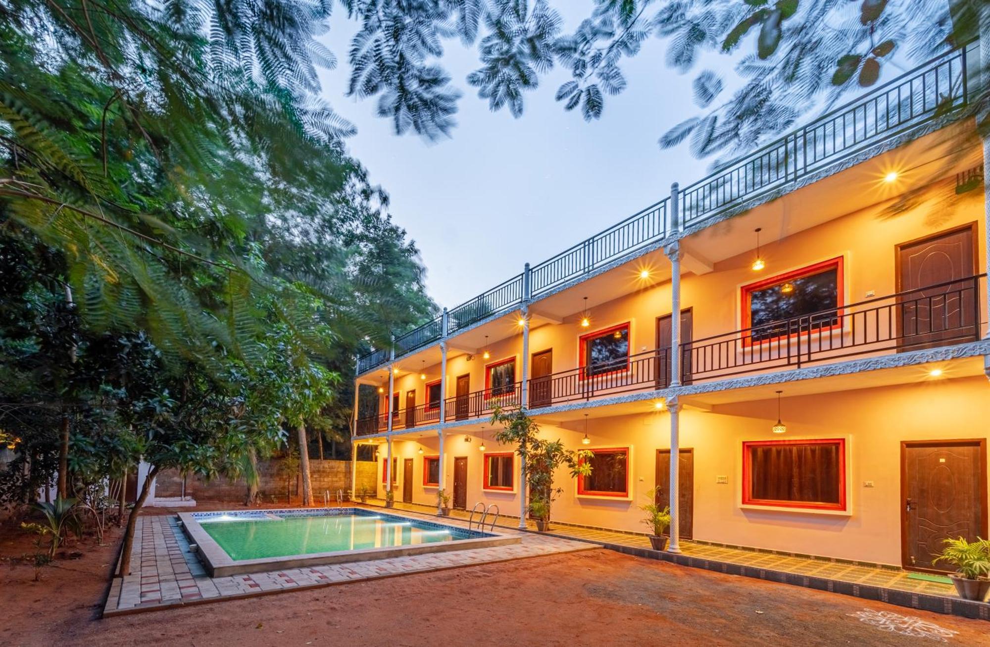 Hotel De Jardin Pondicherry With Swimming Pool Exterior photo