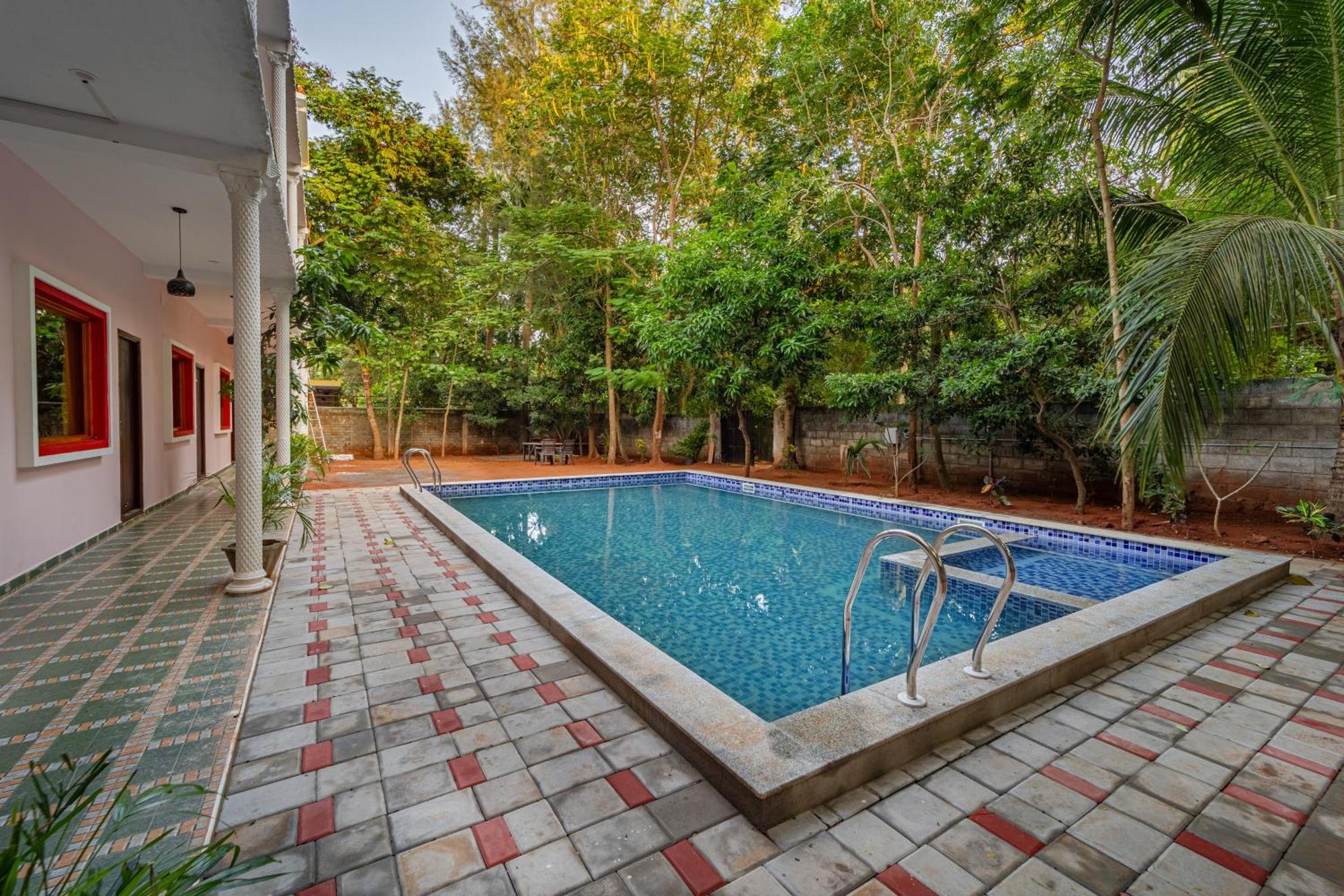Hotel De Jardin Pondicherry With Swimming Pool Exterior photo