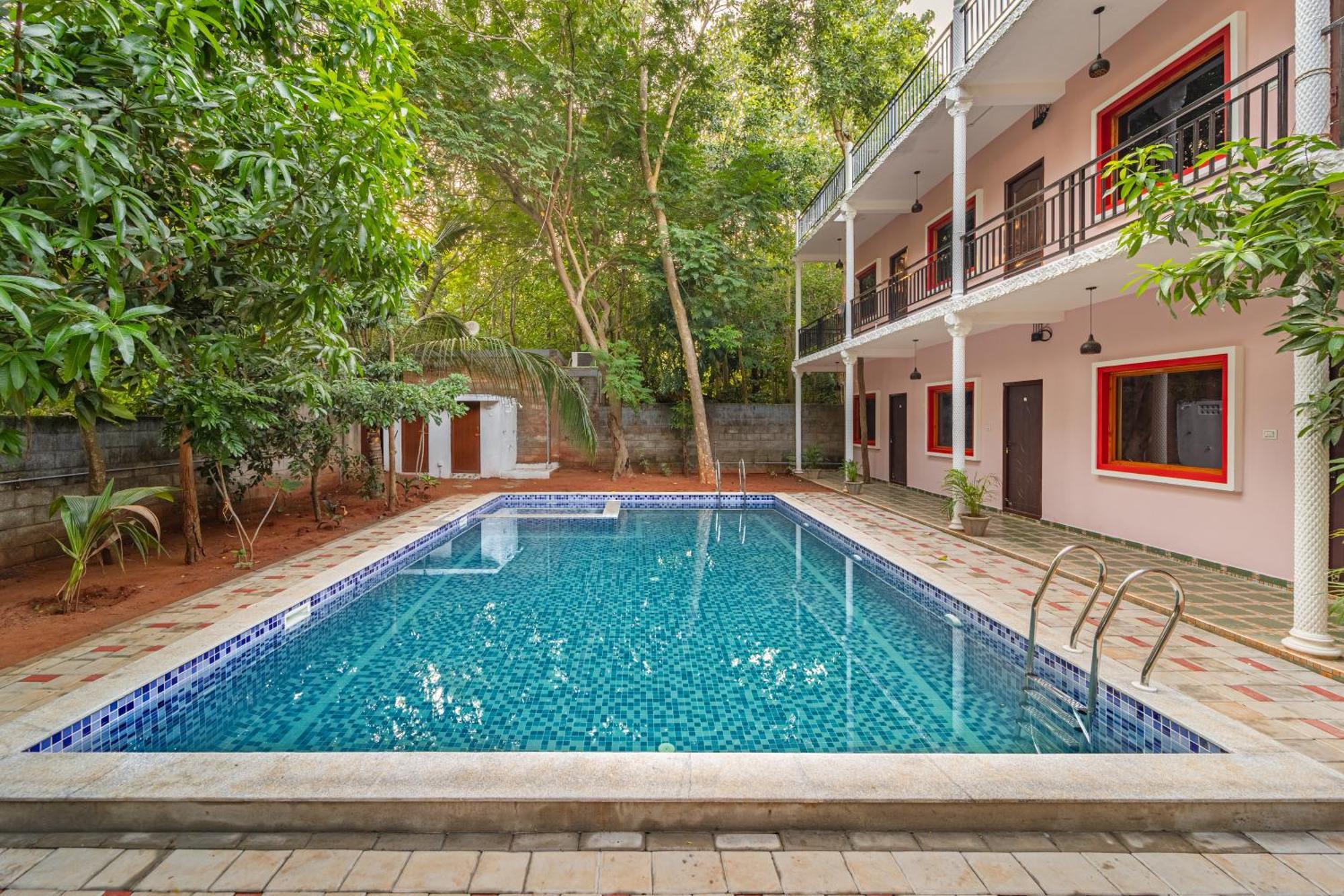 Hotel De Jardin Pondicherry With Swimming Pool Exterior photo
